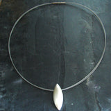 minimilist necklace