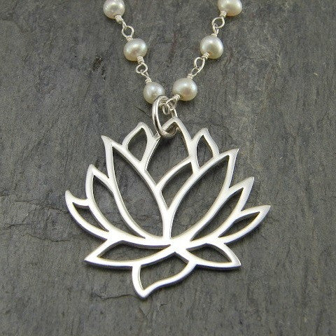 Lotus Pearl Necklace