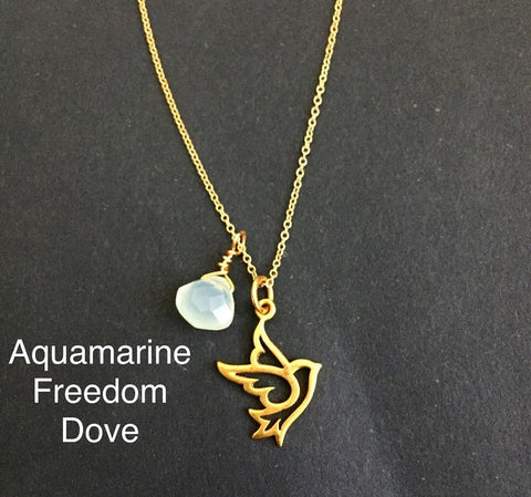 Dove aquamarine gemstone necklace