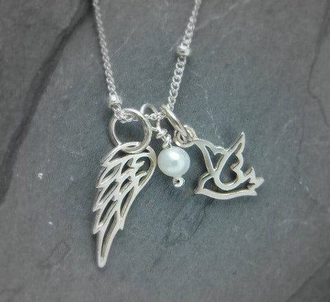 Angel Wing Necklace | Dove Pearl Silver 